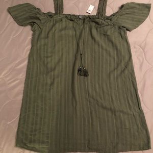 NWT Aerie size XL Cold Shoulder Dress